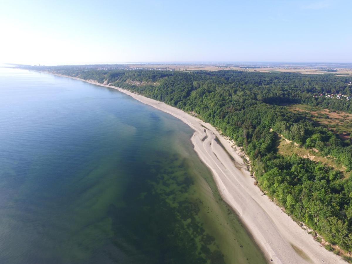 Pokoje Goscinne Maj - Rozewie Jastrzębia Góra エクステリア 写真